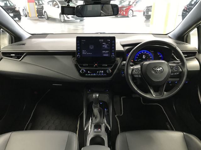 TOYOTA COROLLA TOURING HYBRID 2019
