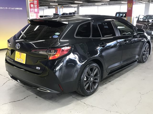 TOYOTA COROLLA TOURING HYBRID 2019