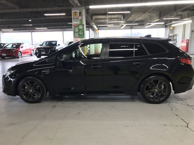 TOYOTA COROLLA TOURING HYBRID 2019