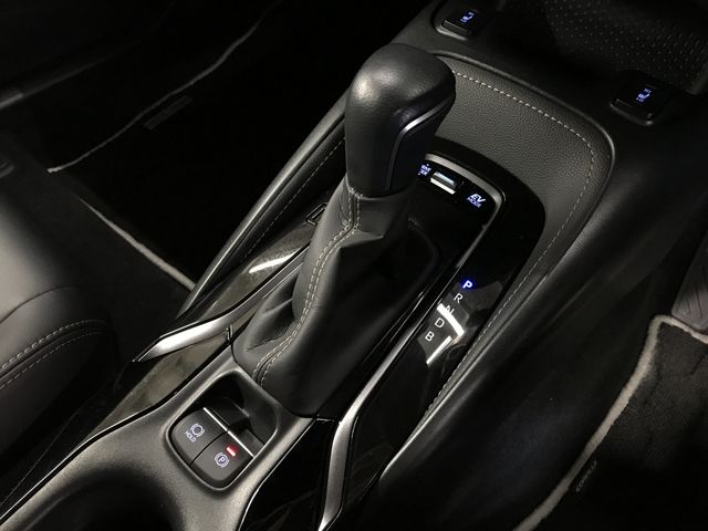 TOYOTA COROLLA TOURING HYBRID 2019