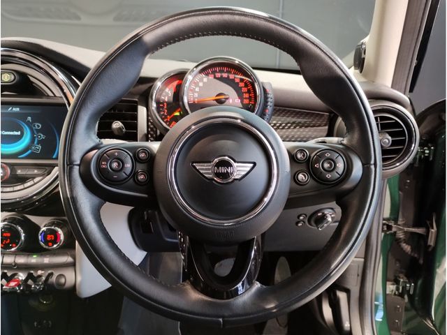 BMW BMW MINI COOPER SD 5DOOR 2017