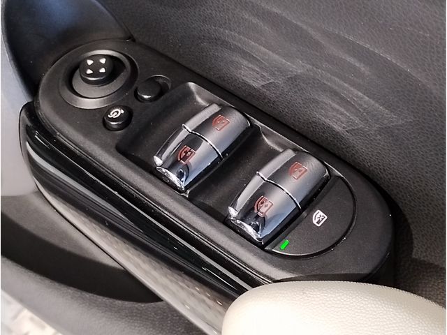 BMW BMW MINI COOPER SD 5DOOR 2017