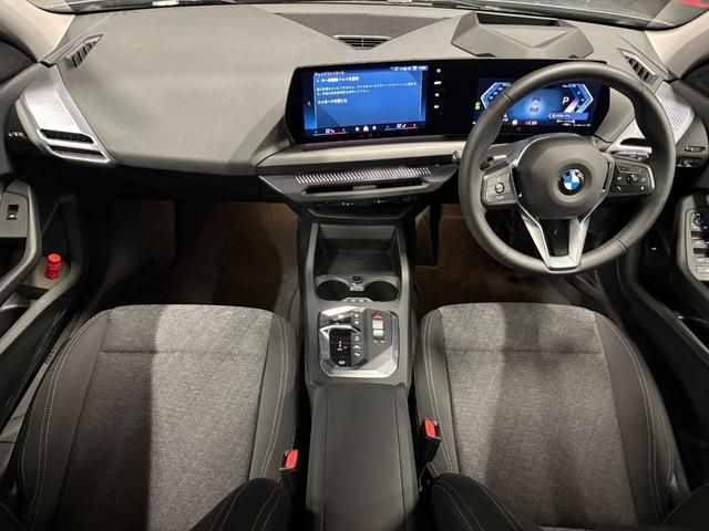 BMW BMW 1series 2025