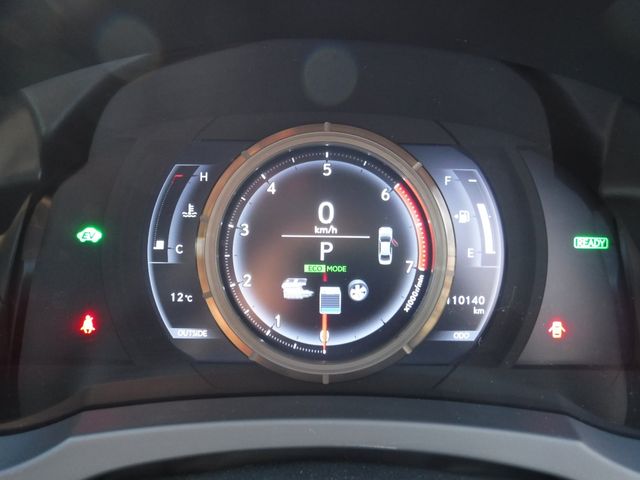 TOYOTA LEXUS IS300h 2015