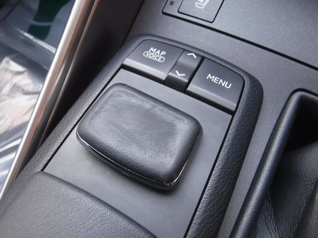 TOYOTA LEXUS IS300h 2015