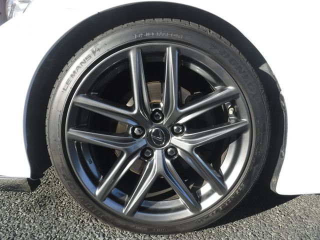 TOYOTA LEXUS IS300h 2015