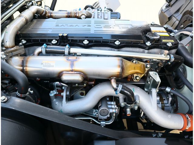 MITSUBISHI FUSOU FIGHTER 2025