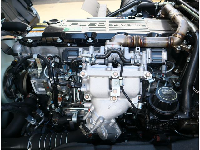 MITSUBISHI FUSOU FIGHTER 2025