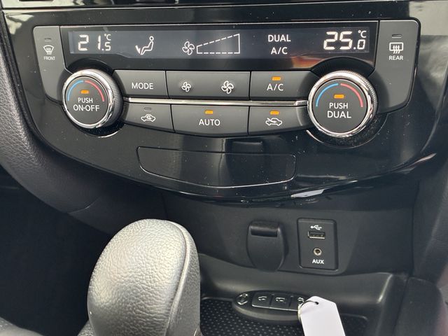 NISSAN X-TRAIL 4WD 2016