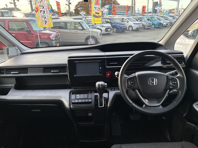 HONDA STEPWAGON SPADA 2016