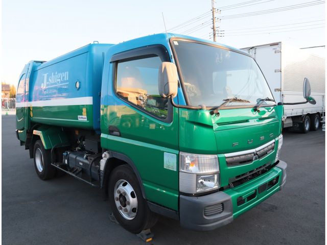 MITSUBISHI CANTER 2019