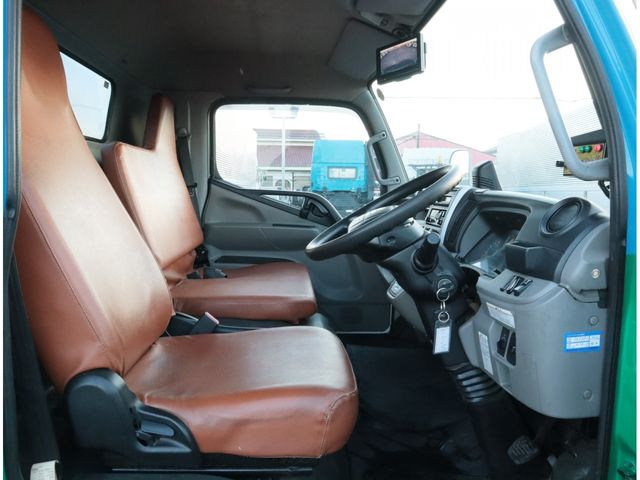 MITSUBISHI CANTER 2019