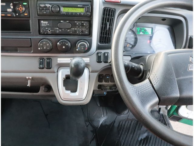 MITSUBISHI CANTER 2019