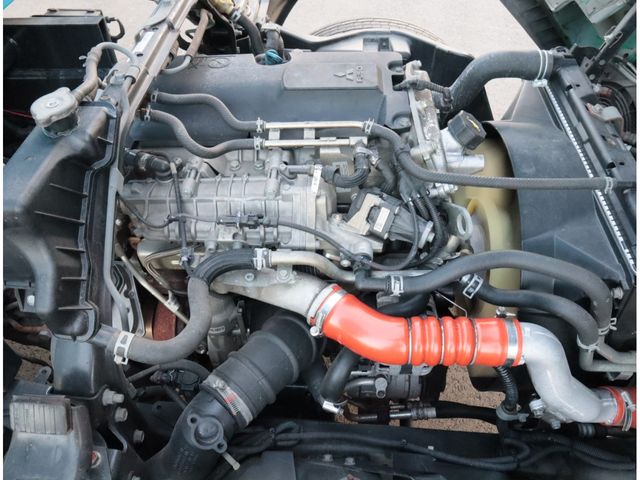 MITSUBISHI CANTER 2019