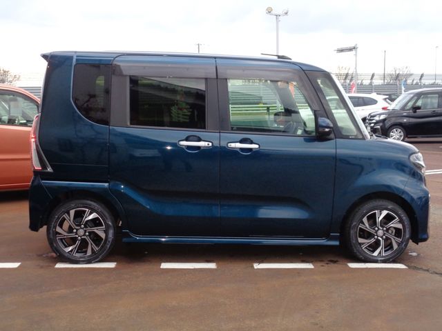 DAIHATSU TANTO CUSTOM 2021