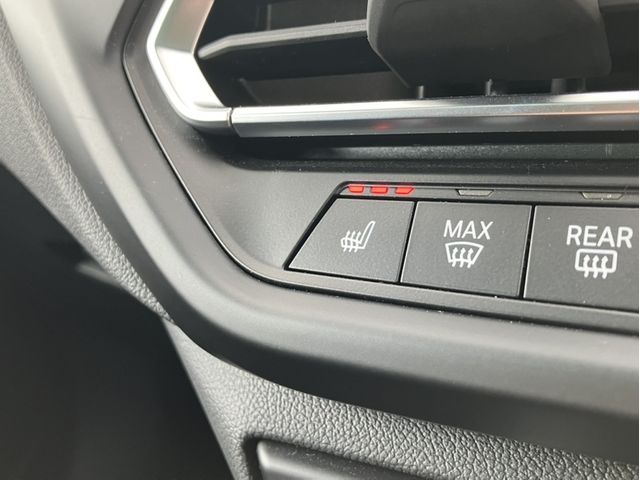 BMW BMW 1series 2023