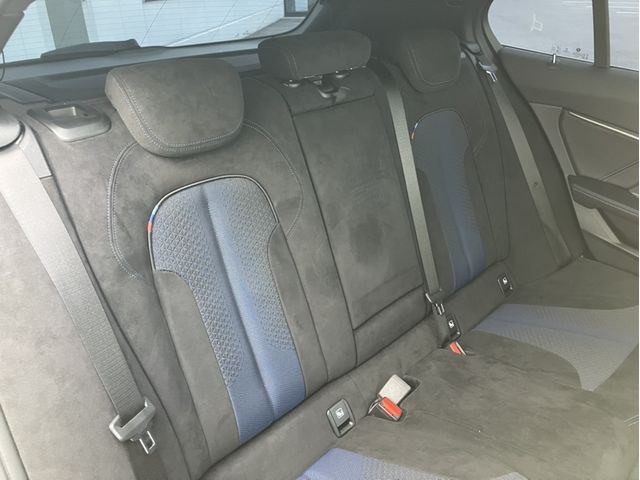 BMW BMW 1series 2023