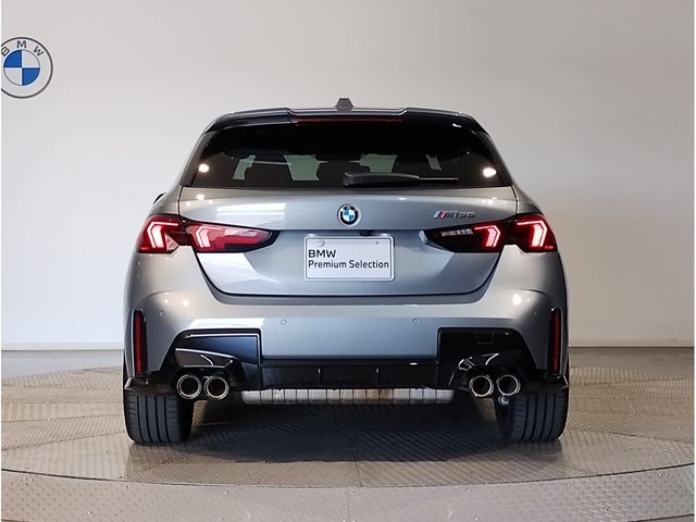 BMW BMW 1series 2024