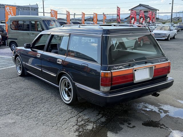 TOYOTA CROWN WAGON 1996