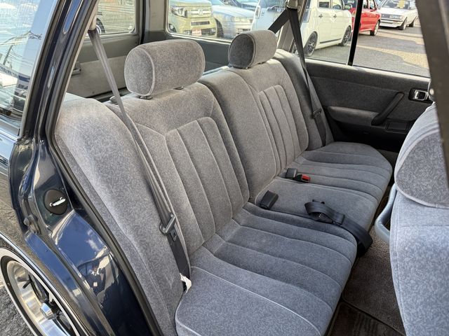 TOYOTA CROWN WAGON 1996