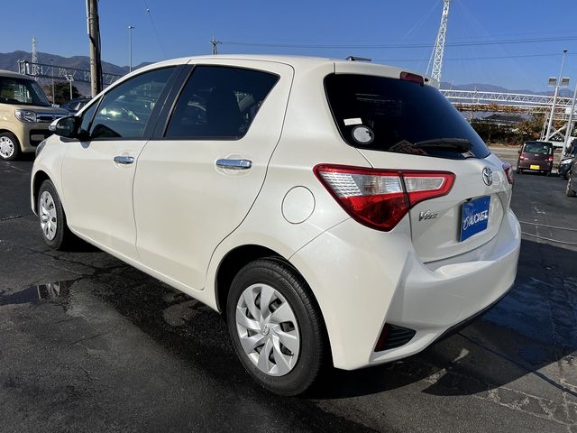 TOYOTA VITZ 2020