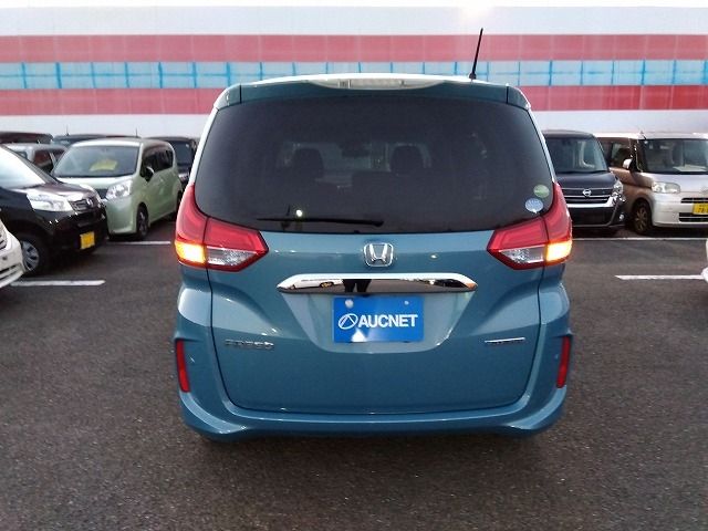 HONDA FREED HYBRID 2017