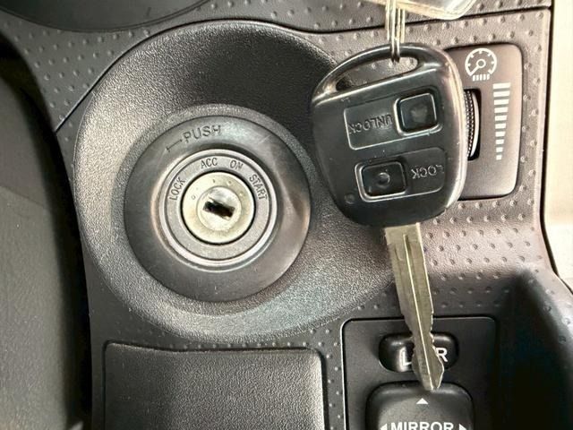 TOYOTA FJ CRUISER 4WD 2011