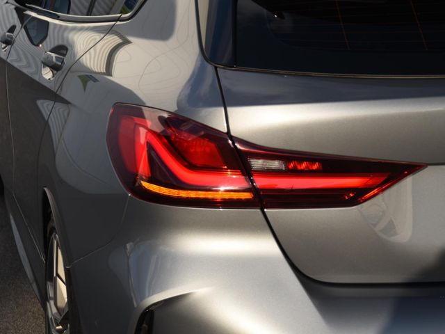 BMW BMW 1series 2023