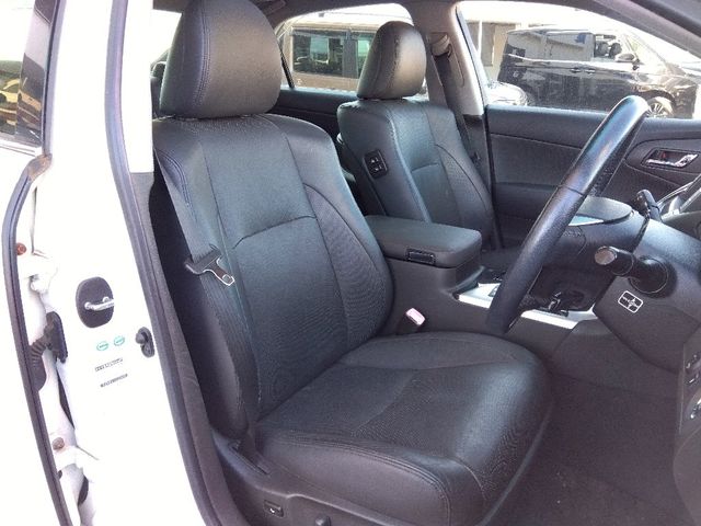 TOYOTA CROWN sedan 2010