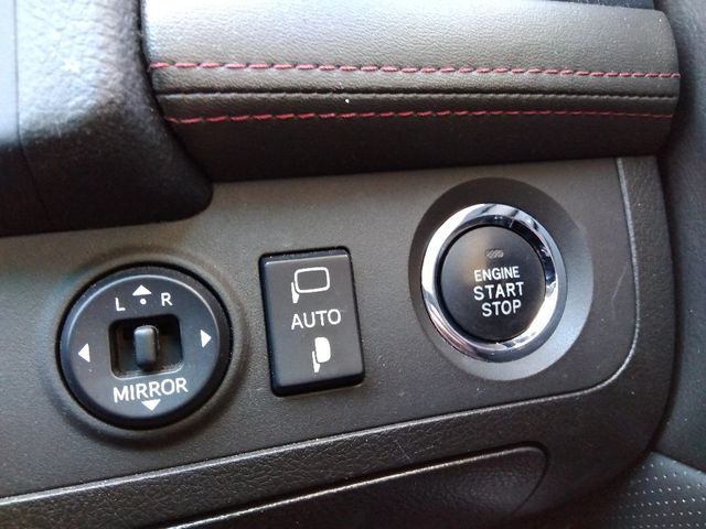 TOYOTA CROWN sedan 2010