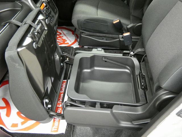 SUZUKI SOLIO 4WD 2019