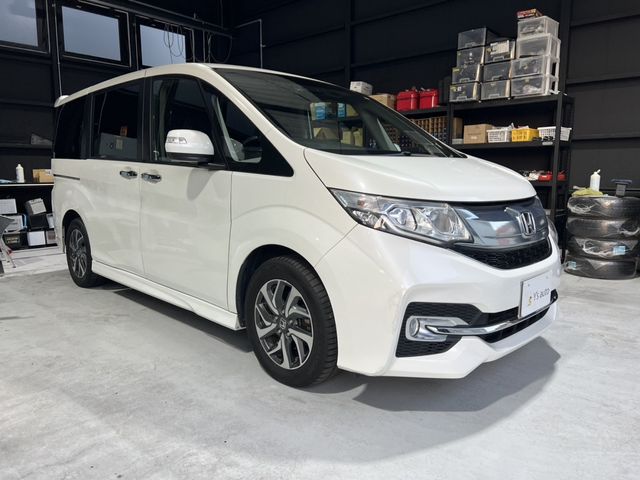 HONDA STEPWAGON SPADA 2016