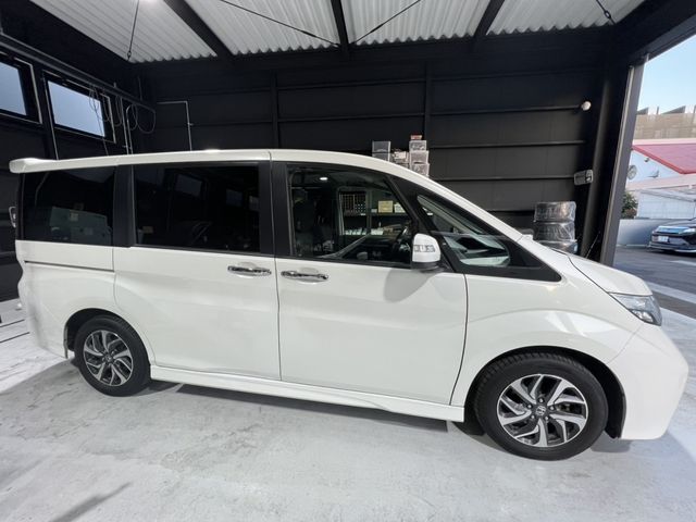 HONDA STEPWAGON SPADA 2016