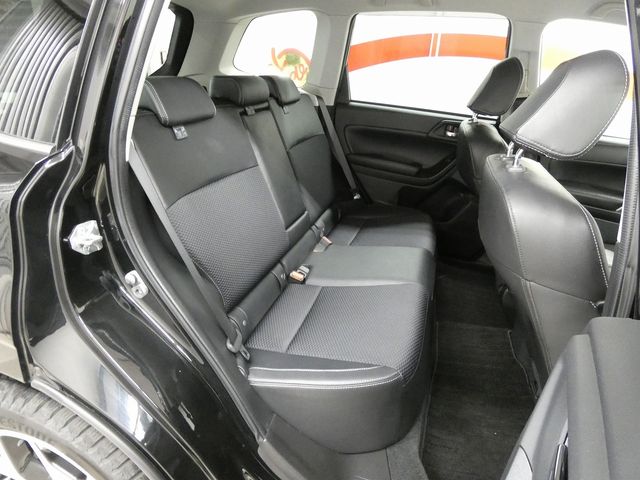 SUBARU FORESTER 2016