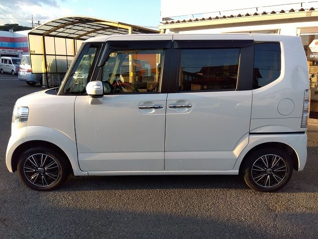 HONDA N BOX 2016