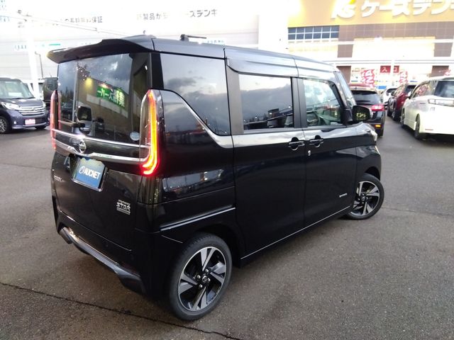 NISSAN ROOX 4WD 2020