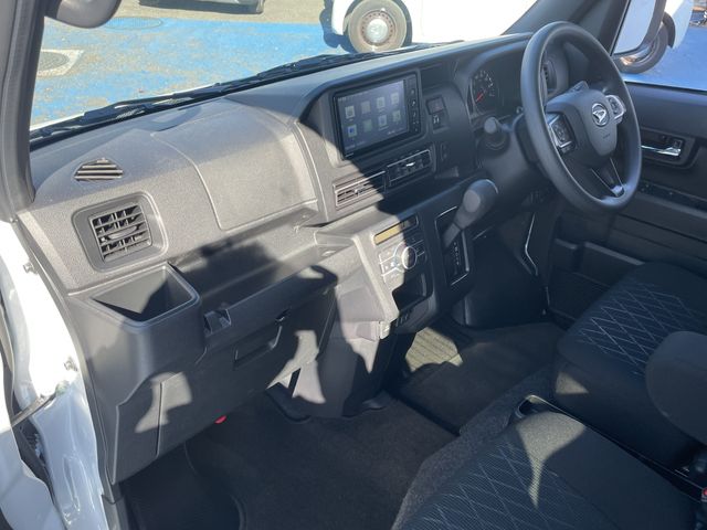 DAIHATSU ATRAI van 4WD 2024