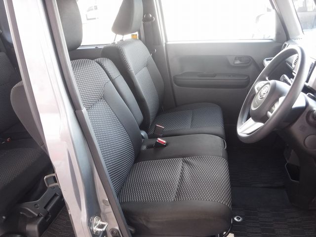 TOYOTA PIXIS MEGA 2021