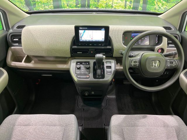 HONDA FREED 4WD 2024