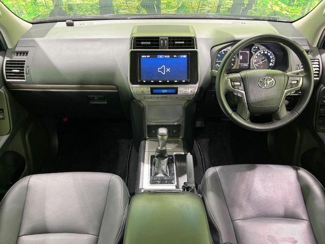 TOYOTA LANDCRUISER PRADO 2023