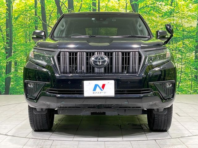 TOYOTA LANDCRUISER PRADO 2023