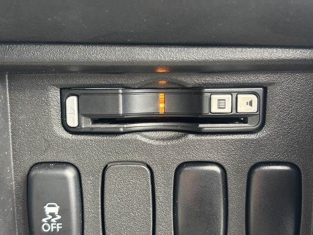 MITSUBISHI DELICA D:5 4WD 2014