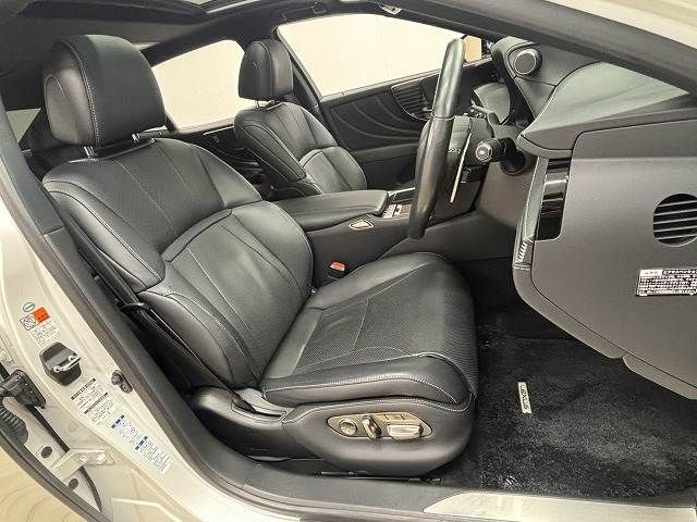 TOYOTA LEXUS LS500h 4WD 2018