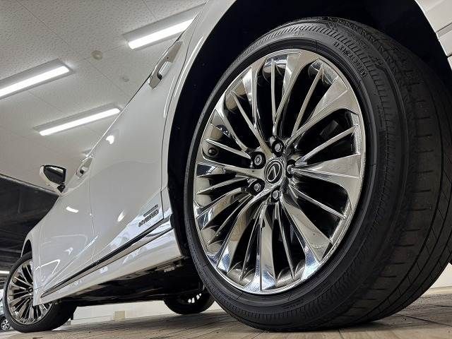 TOYOTA LEXUS LS500h 4WD 2018
