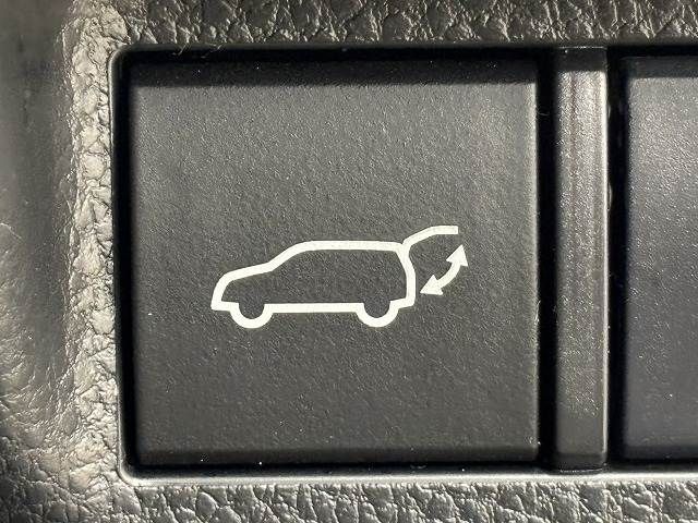 TOYOTA RAV4 4WD 2021