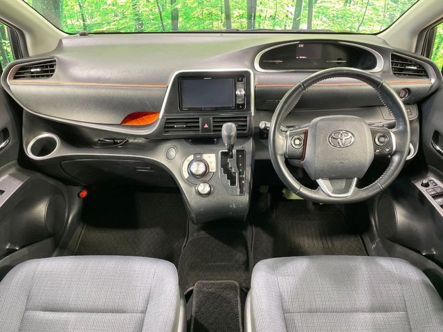 TOYOTA SIENTA 2018
