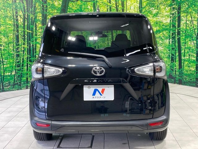TOYOTA SIENTA 2018
