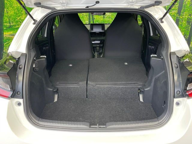 TOYOTA YARIS HYBRID 2022