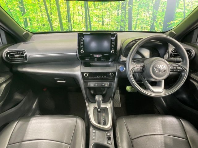 TOYOTA YARIS CROSS HYBRID 2023