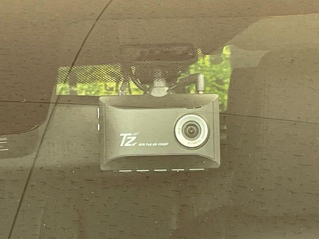 TOYOTA YARIS CROSS HYBRID 2023